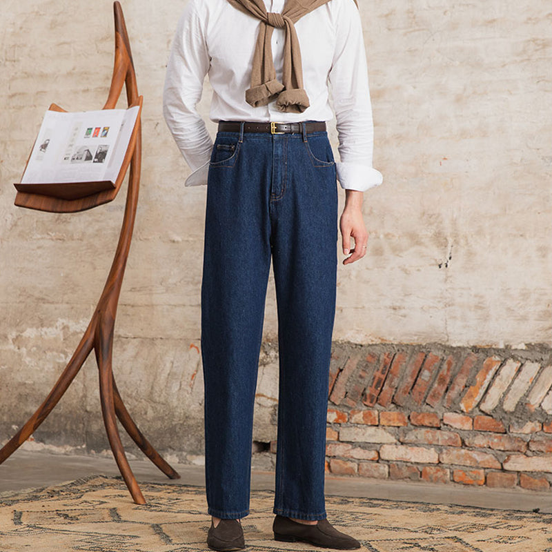 秋のはじまりに、30代〜40代男性が最初に手にしたいパンツとは？